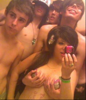 emo girls fucking gangbang - Andress nude photo ursula